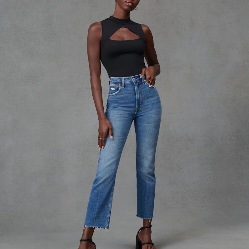 Abercrombie Ankle Straight Ultra High Rise Jean